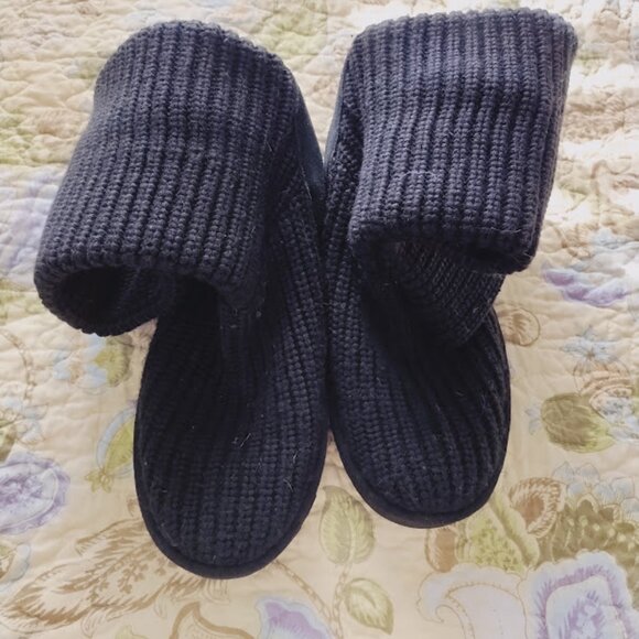 UGG Classic Cardy Boot - Picture 5 of 11